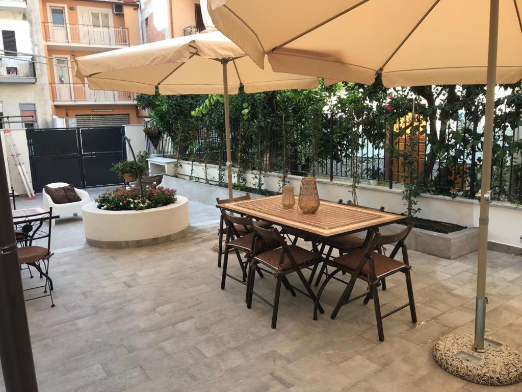 Bed and Breakfast Sikule Santa Teresa Di Riva Exterior foto